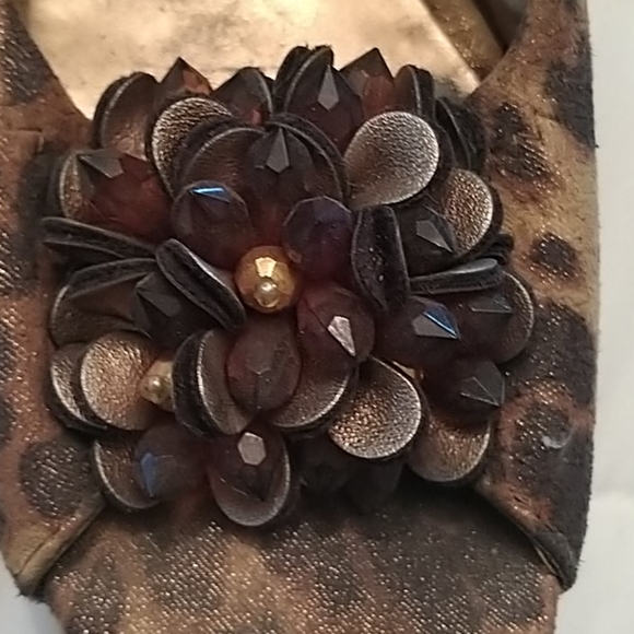 Ann Klein - Picture 3 of 4